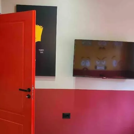 Apartment Emoji House Tirana