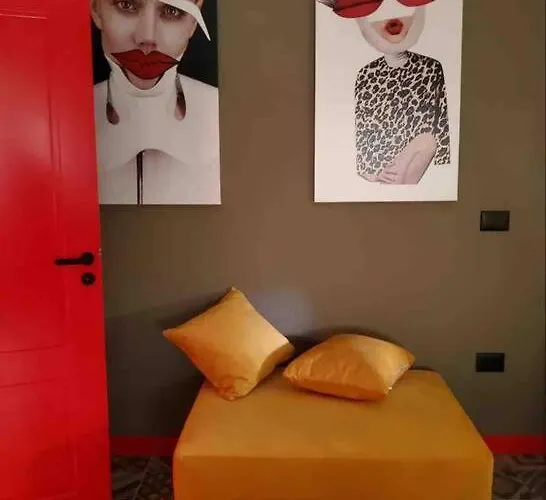 Apartment Emoji House *