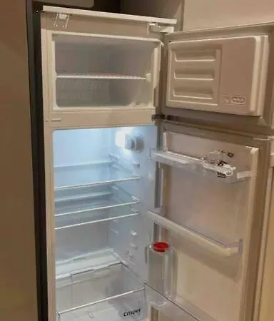 Emoji House Daire Tiran